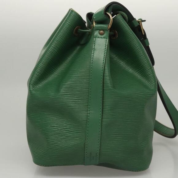 LOUIS VUITTON Epi Petit Noe Shoulder Bag Green M44104 - Picture 4 of 16